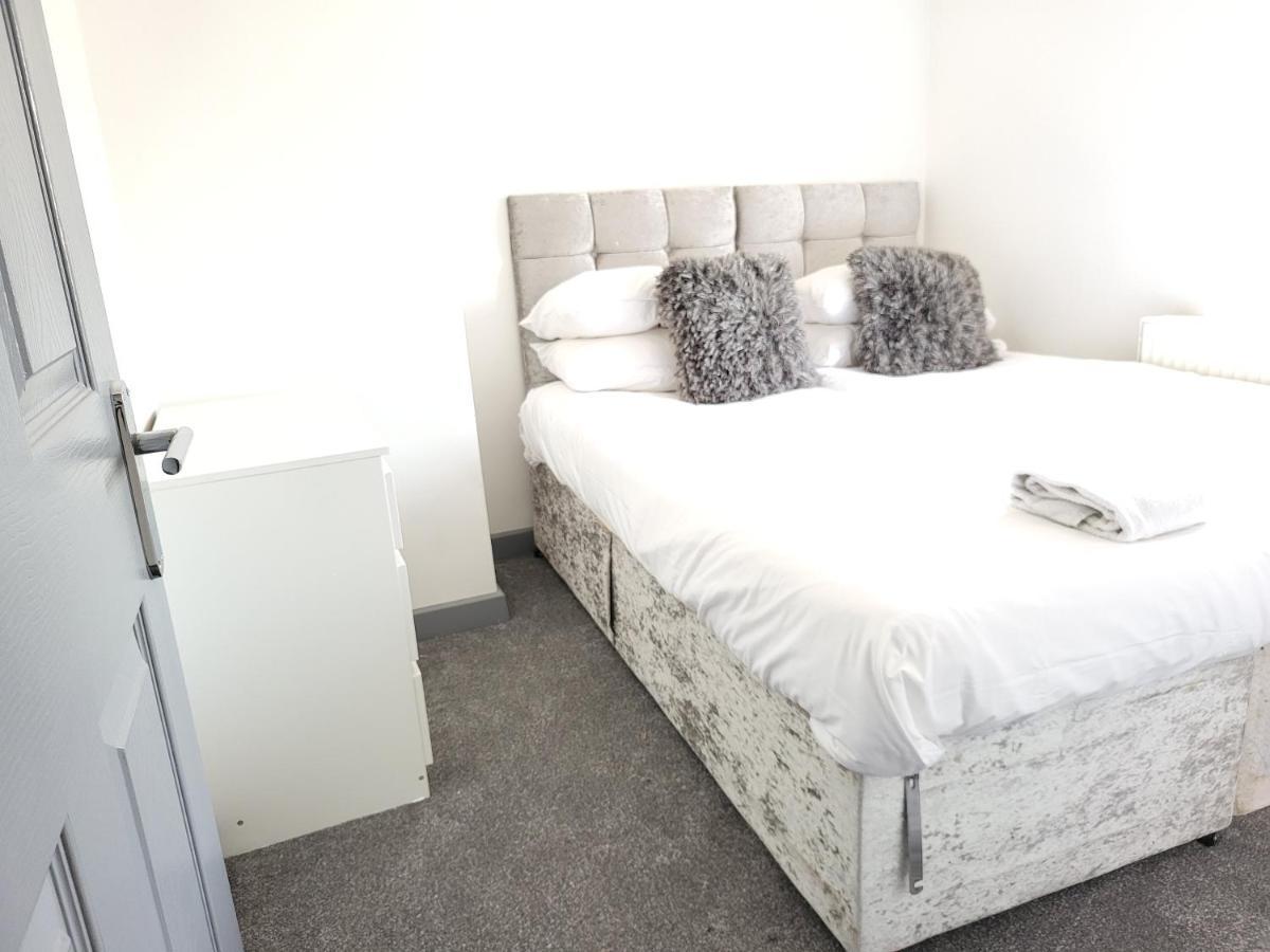 Vetrelax 4Bedroom House With Garden And Parking Colchester Exterior foto