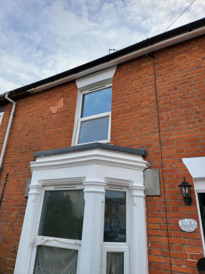 Vetrelax 4Bedroom House With Garden And Parking Colchester Exterior foto